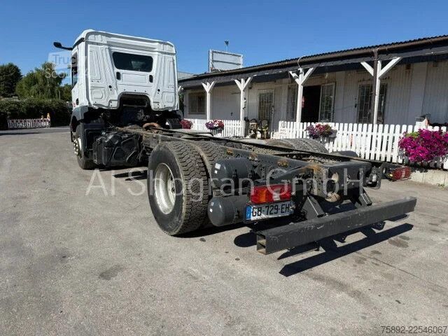Fahrgestell mit Fahrerhaus Mercedes-Benz Antos 1830 / Euro6d /Motor Getriebe OK