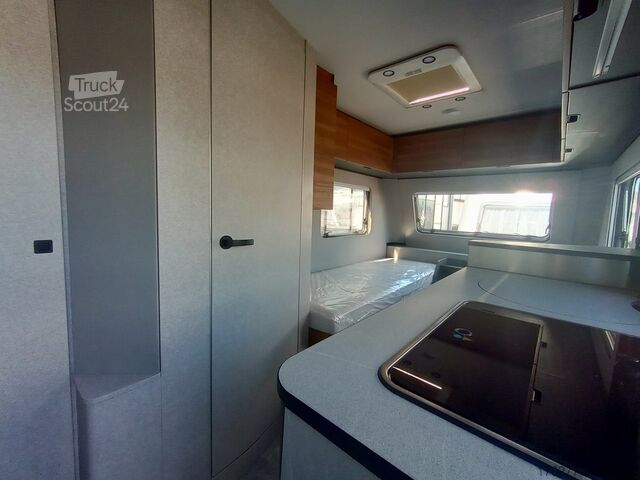 Touring caravan Eriba NovaLine 470