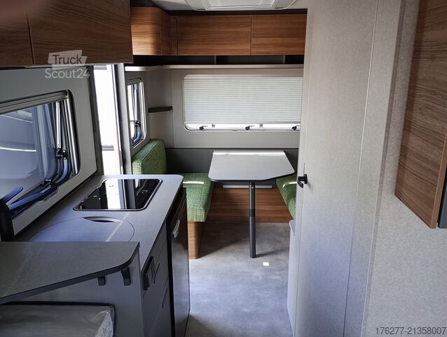 Potovalna prikolica Eriba NovaLine 470