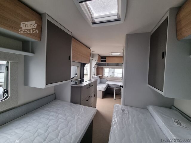 Kelioninis namelis ant ratų Burstner B66 490 TL