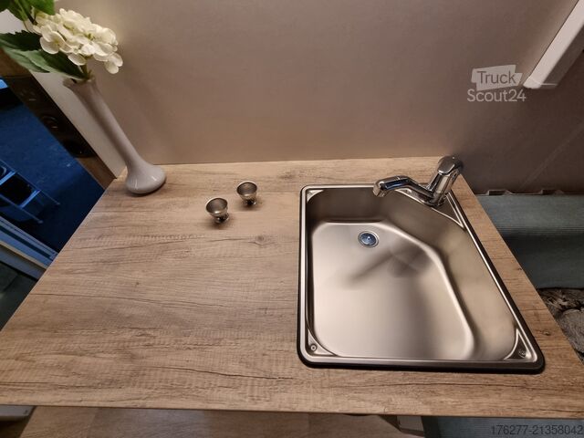 Caravana de turismo Hobby Beachy 420 plus