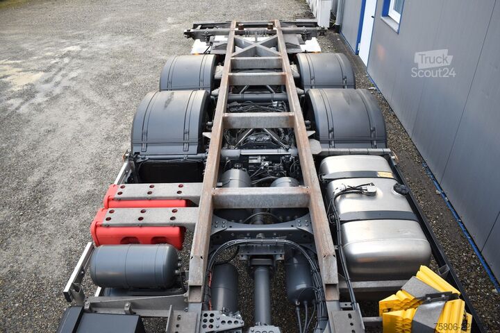 Камион със сменяема надстройка MERCEDES-BENZ Actros 2542 L 6x2 BDF LBW Retarder AHK