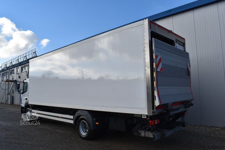Caminhão frigorífico MERCEDES-BENZ Atego 1530 2-Zonen Tiefkühl Carrier LBW