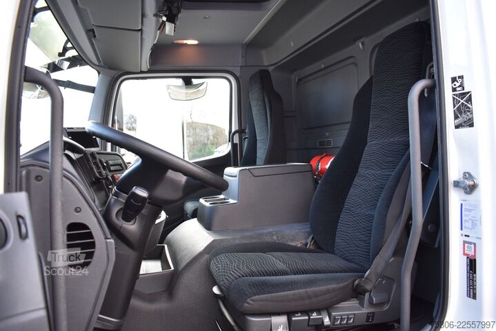 Caminhão frigorífico MERCEDES-BENZ Atego 1530 2-Zonen Tiefkühl Carrier LBW