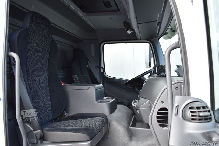 Caminhão frigorífico MERCEDES-BENZ Atego 1530 2-Zonen Tiefkühl Carrier LBW