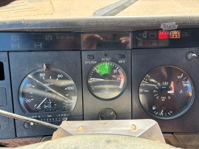 Kipper LKW MERCEDES-BENZ 1824 AK  Kipper Kran