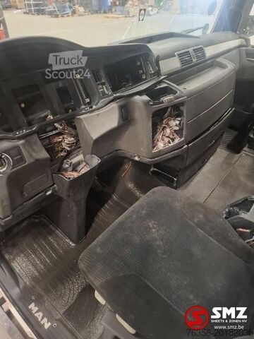 الطائرة Man Occ Cabine MAN