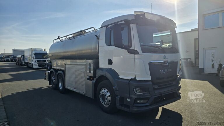 IVECO Nord-Ost Nutzfahrzeuge GmbH IVECO Nord-Ost Nutzfahrzeuge GmbH IVECO Nord-Ost Nutzfahrzeuge GmbH