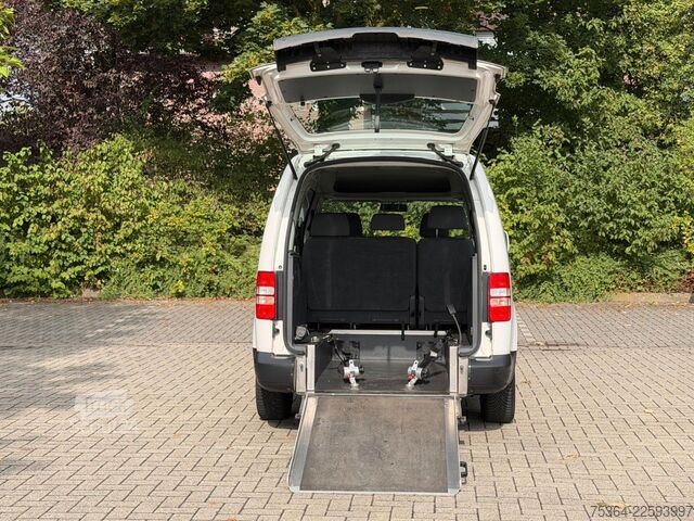 Microbuz VW Caddy Maxi 1.6 Tdi 5 Sitze Rollstuhlrampe Klima