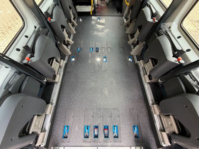 Microbuz MERCEDES-BENZ Sprinter 313 Cdi L2H2 Flex-i-Trans 9 Sitze+Lift