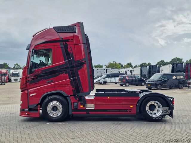 Standard-SZM Volvo FH 13.500 Aero Globetrotter XL 4x2 - New - Full...