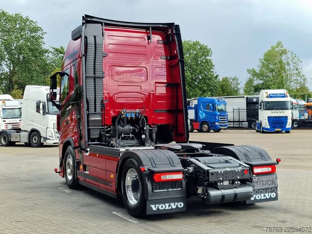 Standard-SZM Volvo FH 13.500 Aero Globetrotter XL 4x2 - New - Full...