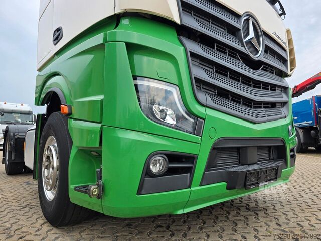 Standarta vilcējs MERCEDES-BENZ Actros 1846 | 6E | Retarder | Xenon | PTO