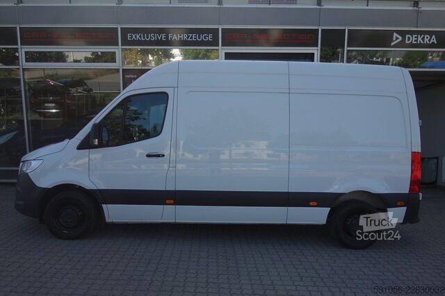 شاحنة بانل mercedes-benz Sprinter 211 CDI Kasten L2H2 360°KAM/STDHZG/AHK