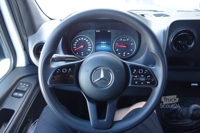 شاحنة بانل mercedes-benz Sprinter 211 CDI Kasten L2H2 360°KAM/STDHZG/AHK