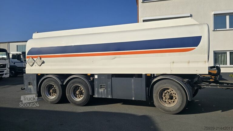 Tanker trailer  Tankanhänger - 22.000 Liter - 3 Kammern