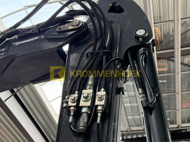 Міді-екскаватор Eurocomach ES 85 ZT Powertilt