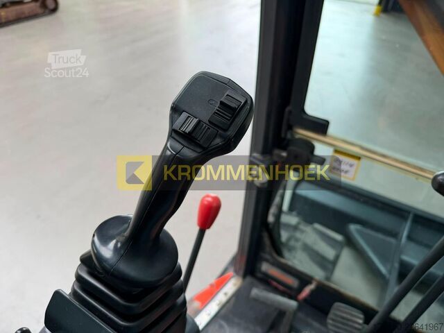 Midi ekskavatör Eurocomach ES 85 ZT Powertilt