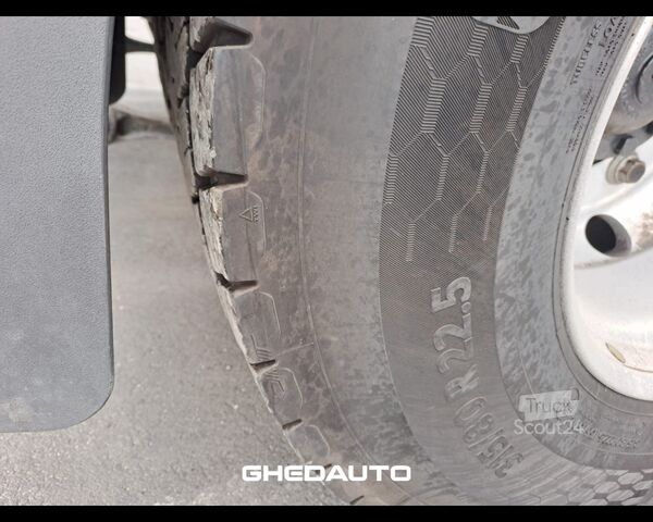 Standardni vlačilec IVECO TRATTORE STRADALE IVECO S-WAY 480 CON ADR