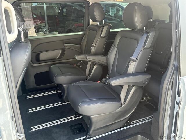 Minibusz Mercedes-Benz EQV 300 lang Leder elek. Türen Alpingrau 2xklima