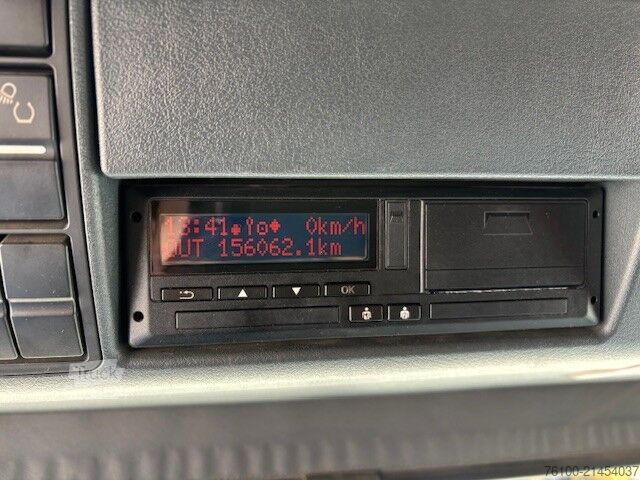 Driezijdige kipper MAN TGS 33.500 Kipper+HIAB 232-5