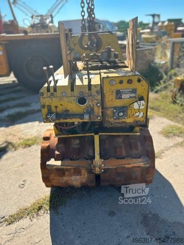 Viengubo būgno volas RAMMAX RW 1404