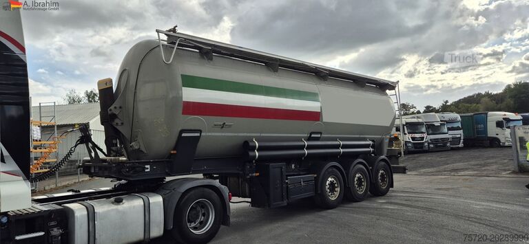 Naczepa silos SPITZER SKL2745CAL leichter Anfahrschaden elektr. Pumpe