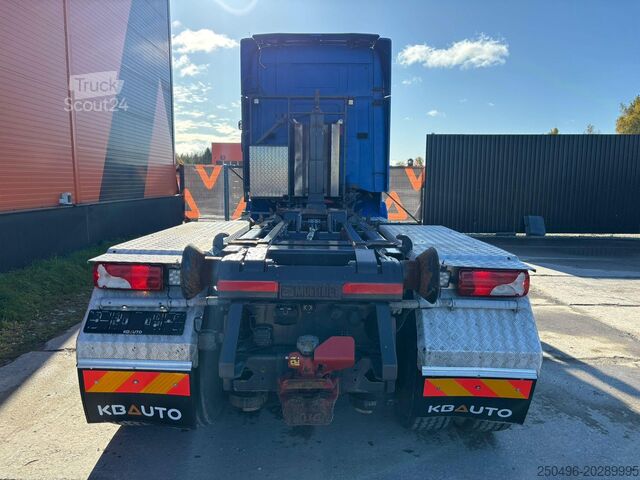 Koukkuvarsijärjestelmä Scania R 620 6x4 MULTILIFT 20 ton / L=5400 mm / RETARDER