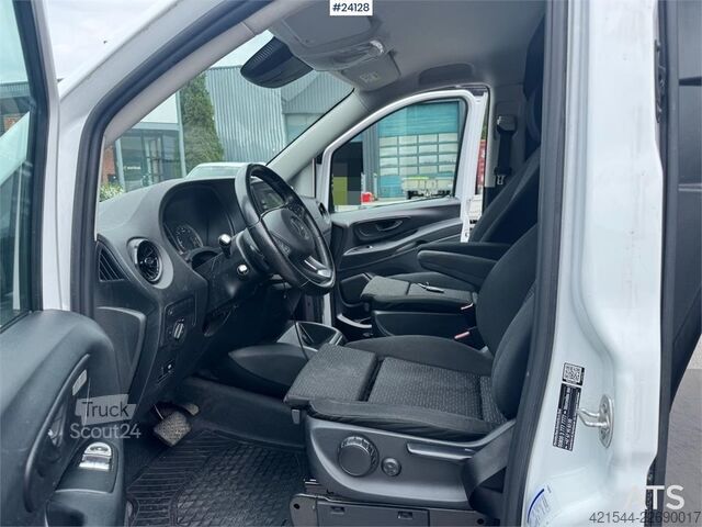 Augsta jumta universālis Mercedes-Benz Vito Van – with Tachograph