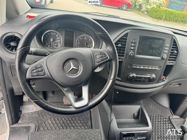 Augsta jumta universālis Mercedes-Benz Vito Van – with Tachograph
