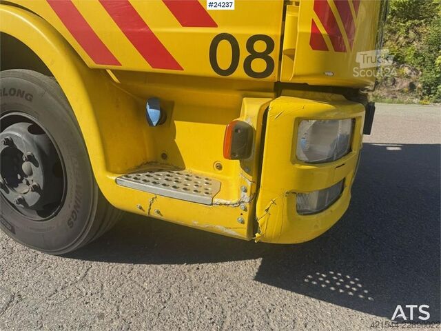  MAN TGL 12.220 4x2 Wrecker Truck