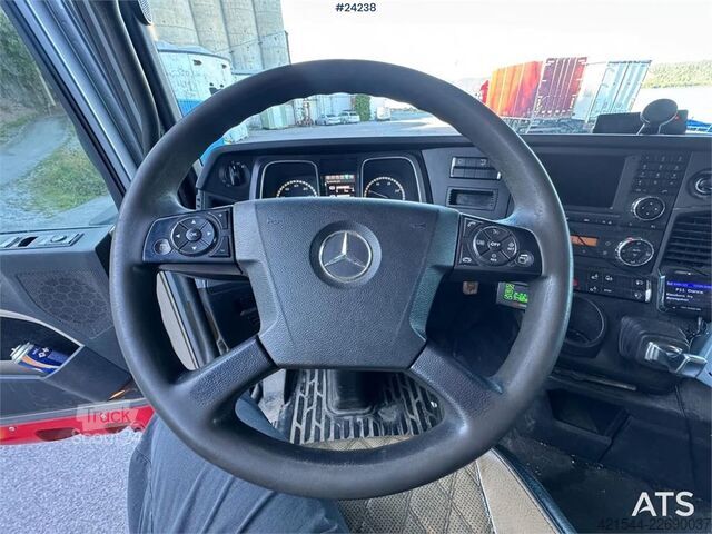 Grąžinimo transporto priemonė Mercedes-Benz Actros 6x2 Recovery Truck – Omars Bodywork