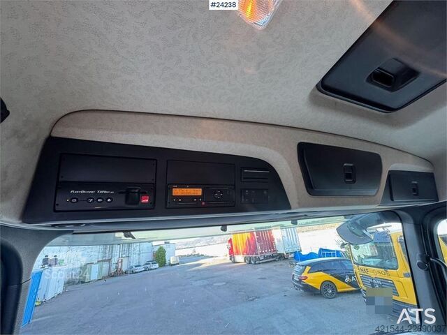 Grąžinimo transporto priemonė Mercedes-Benz Actros 6x2 Recovery Truck – Omars Bodywork