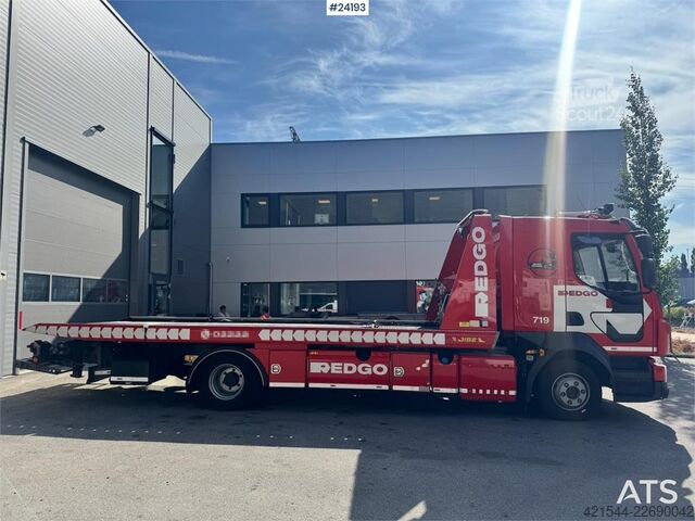  Volvo FL Recovery Truck with Jige Body