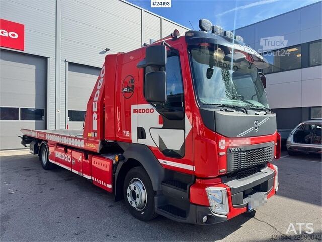  Volvo FL Recovery Truck with Jige Body