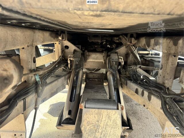 Pojazd do odzyskiwania danych Volvo FL Recovery Truck with Jige Body