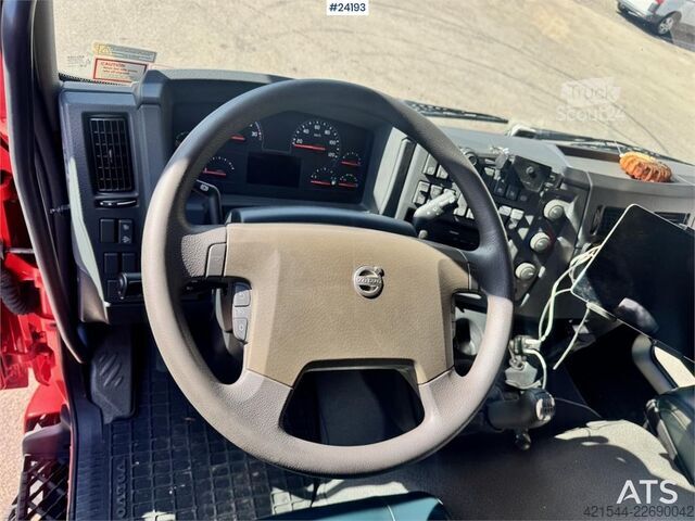Pojazd do odzyskiwania danych Volvo FL Recovery Truck with Jige Body
