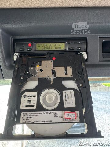 Standard tractor unit SCANIA 