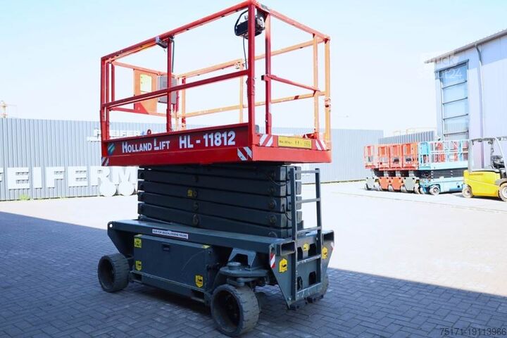 Ножичний підйомник Holland Lift Ecostar HL-11812 Electric, 14m Working Height, 300