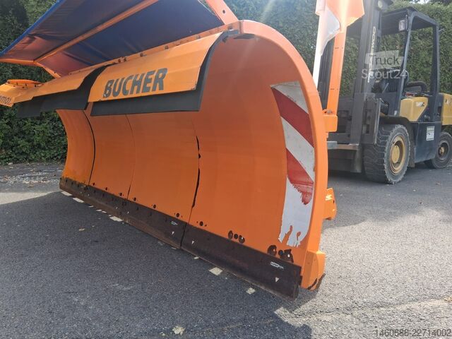 Erikoiskäyttöinen kuorma-auto Bucher Ramox 320 NGR