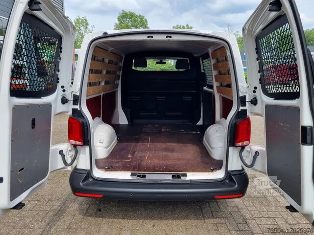 Φορτηγό κουτί Volkswagen Transporter 2.0 TDI 150 PK DSG Automaat Euro 6