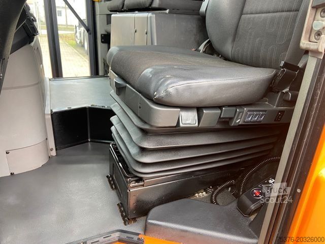 Jäteauto MERCEDES-BENZ Econic 2630 Zoeller Medium Lenkachse