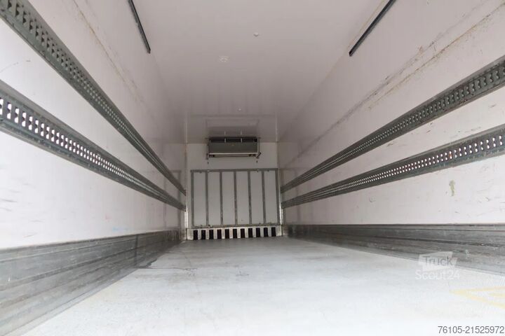 Refrigerated/freezer transport DAF CF 320 Koel/Vries + klep 2000 kg Carrier Silenc...