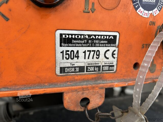 Transporte refrigerado/congelado Schmitz Cargobull / SOR Iberica-S3E / Carrier Vector 1550 / Frigo...