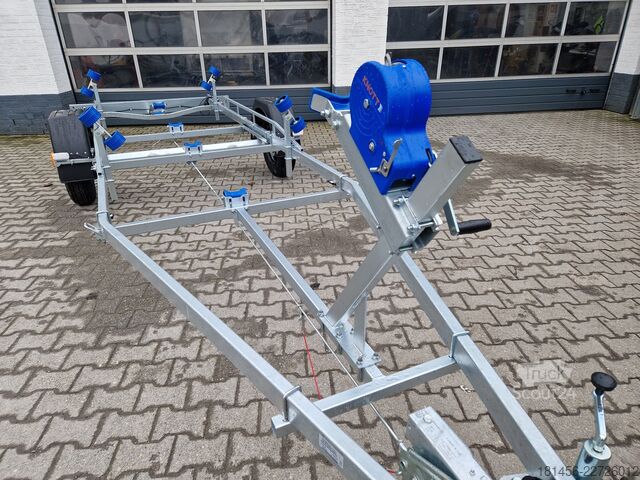 Прицепы для лодки Sorelpol Neptun Navy Bootstrailer Motorboot Anhänger GN231 1300kg gebremst Neu