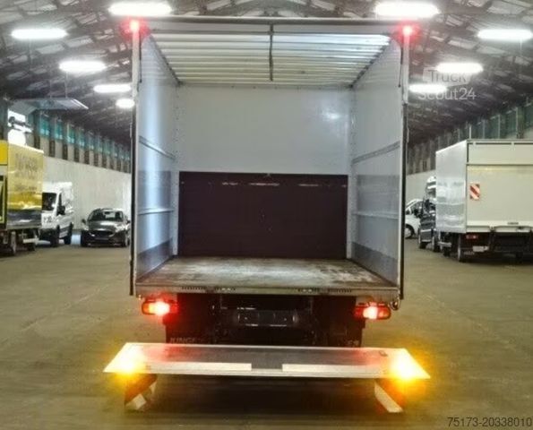 Fourgon tôlé FUSO Canter Fuso Koffer 7C18 LBW Duonic