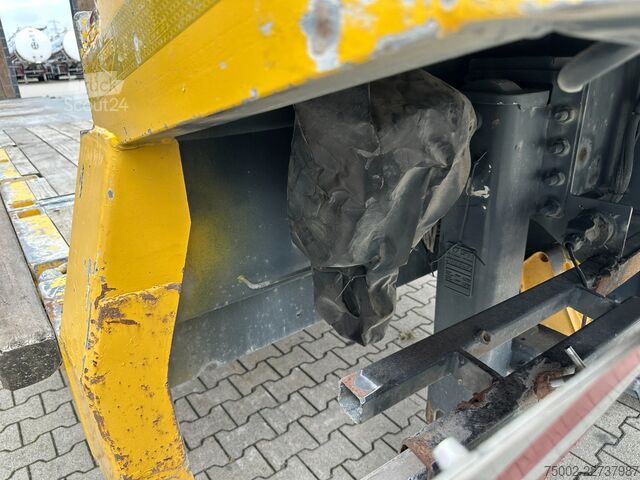 Încărcător redus Broshuis E-2190/27 / 3-axle lowloader /  6,4m extendable...