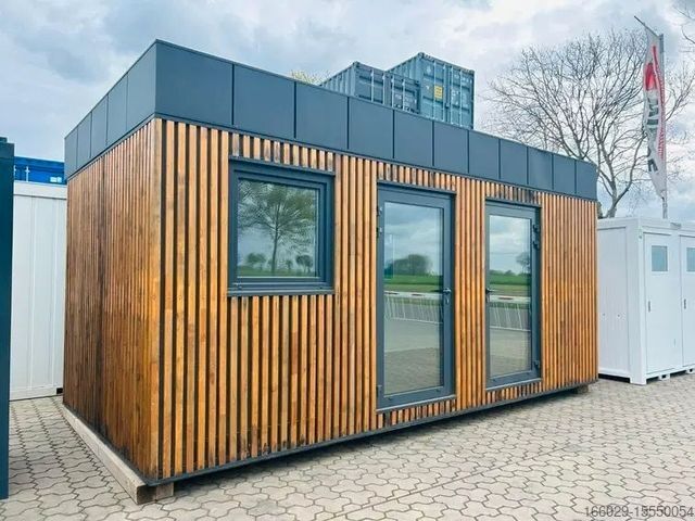 Anhänger-Wechselfahrgestell  Wiese Wunderschöner Büro/Saunacontainer