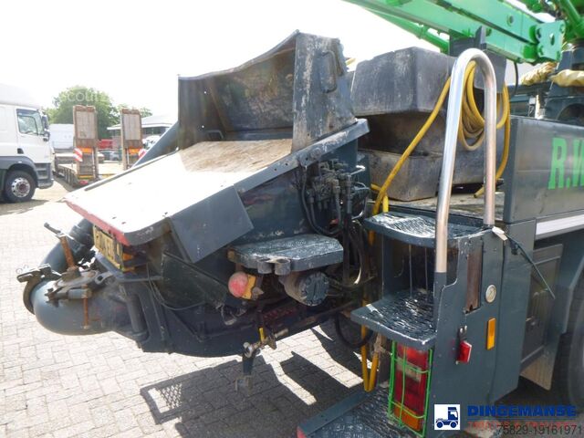 Bomba de hormigón Mercedes Atego 1823 4x2 Putzmeister concrete pump 16 m