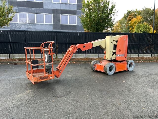 Telescoophoogwerker JLG E300AJ (11m)